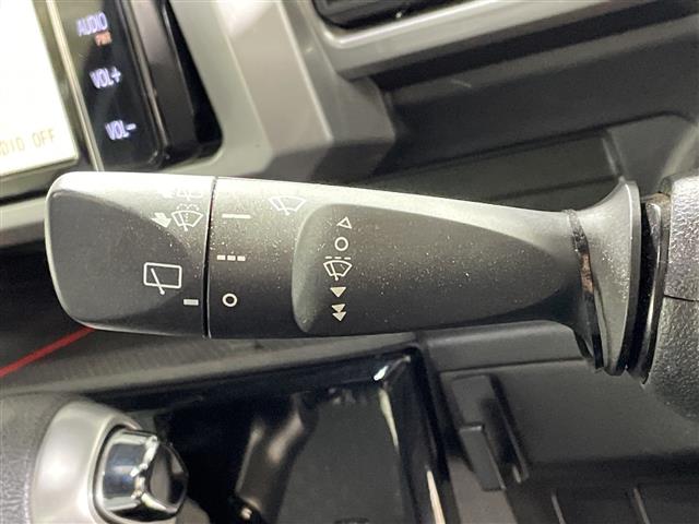 トヨタ ピクシスメガ