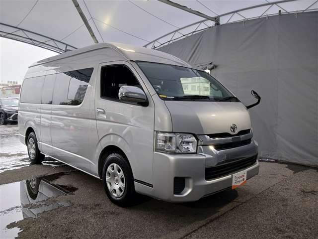 トヨタ ハイエース