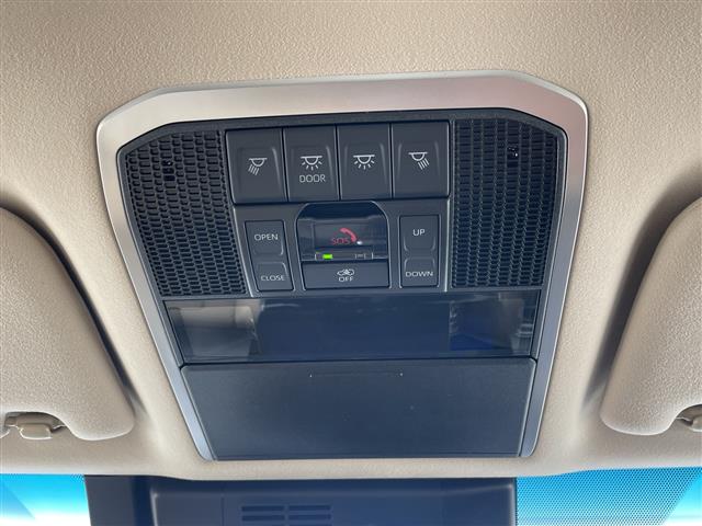 トヨタ ランドクルーザー300