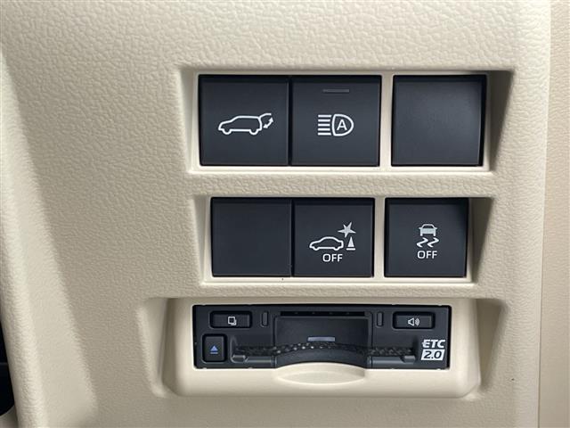 トヨタ ランドクルーザー300