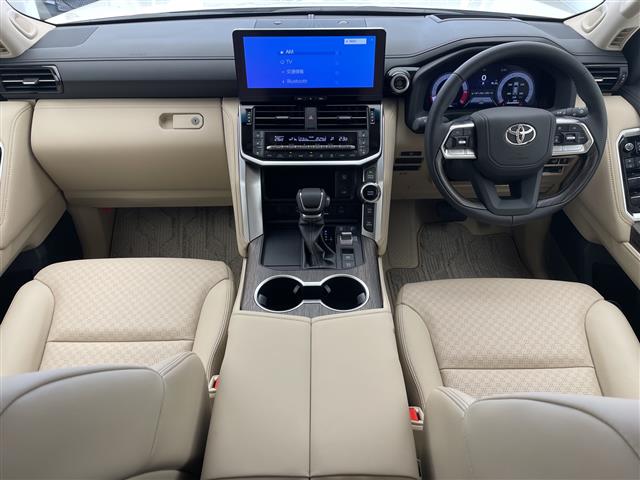 トヨタ ランドクルーザー300