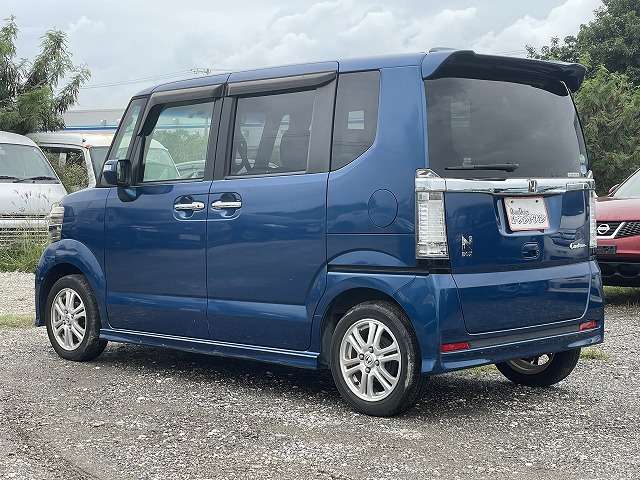 ホンダ N-BOX