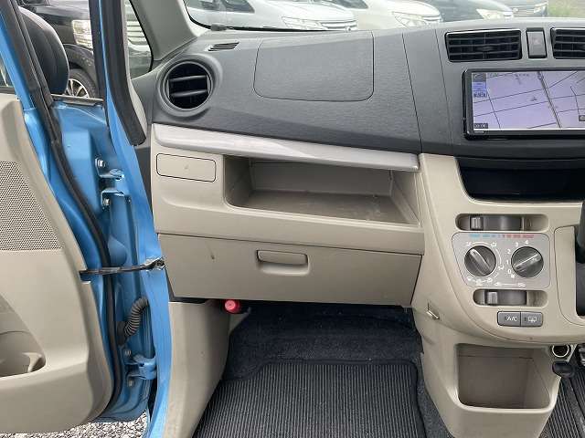 ダイハツ ムーヴ