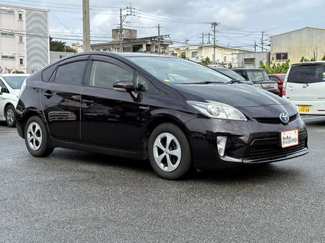 トヨタ プリウス