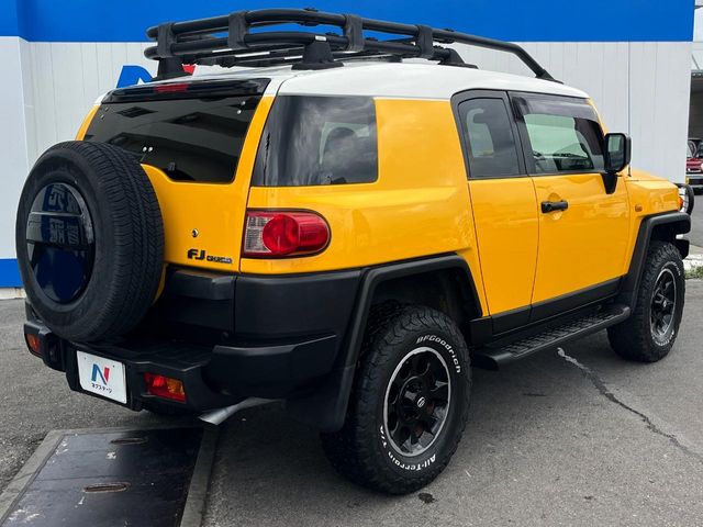 トヨタ FJクルーザー