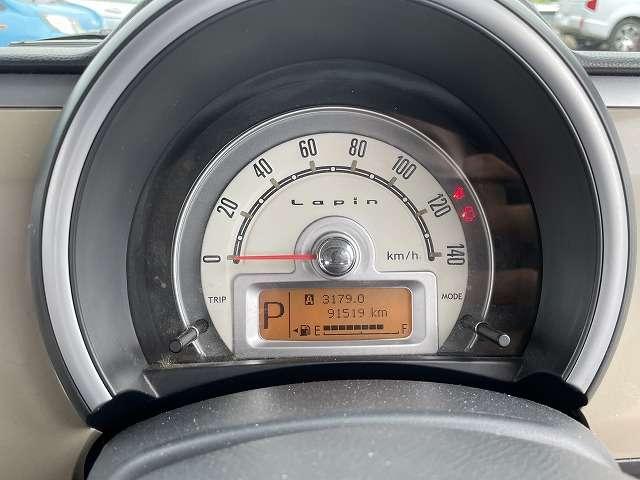 スズキ アルトラパン