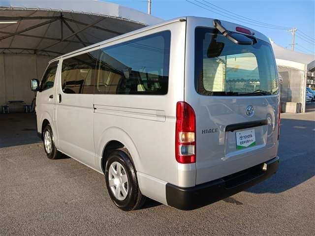 トヨタ ハイエースバン
