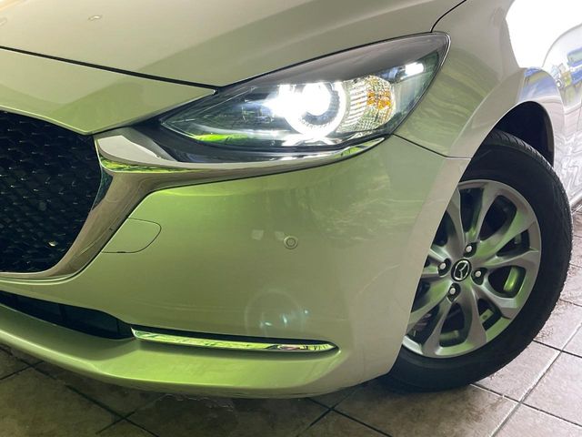マツダ MAZDA2
