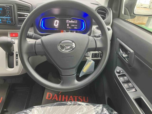 ダイハツ ミライース