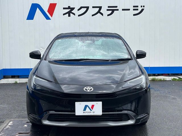 トヨタ プリウス