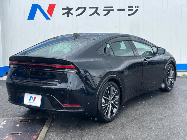 トヨタ プリウス