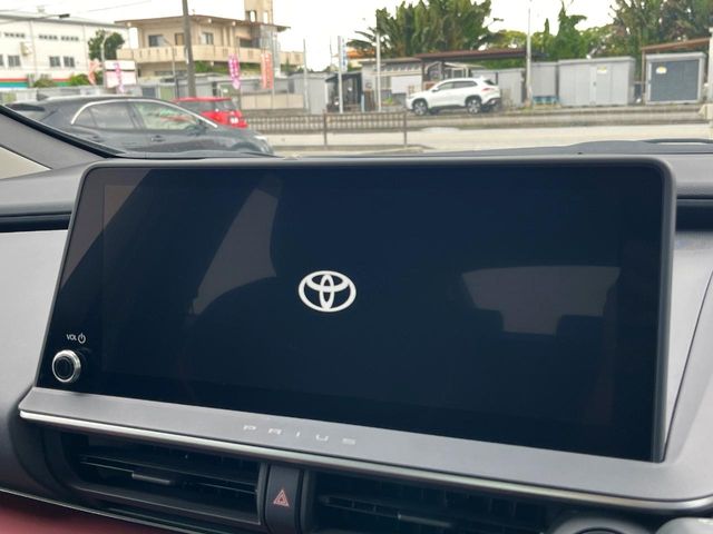トヨタ プリウス
