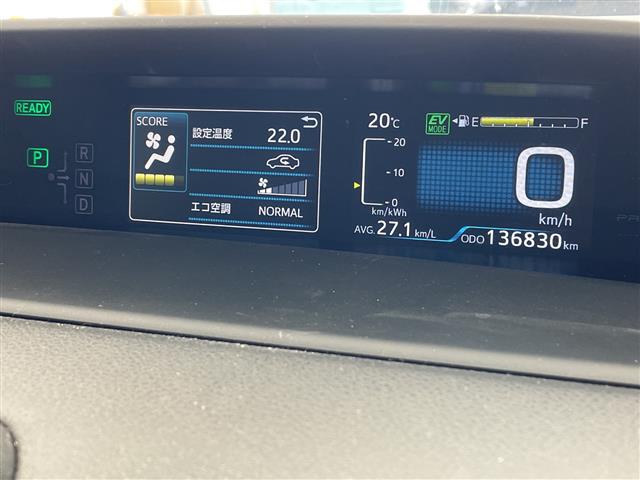 トヨタ プリウスPHV