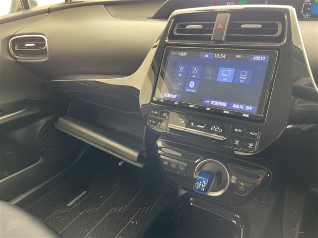 トヨタ プリウスPHV