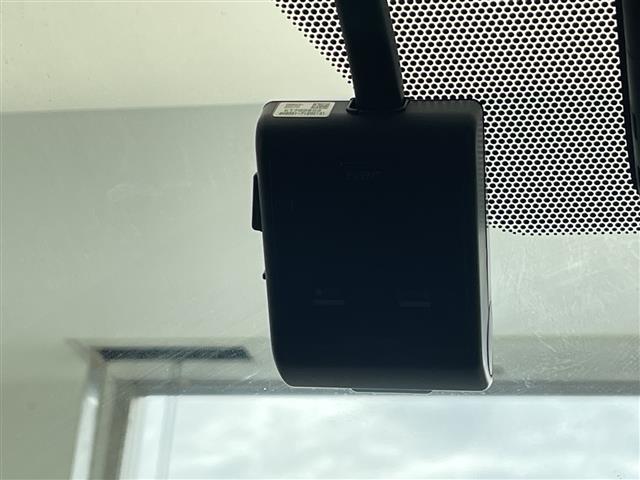 トヨタ プリウスPHV