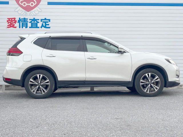 日産 エクストレイル