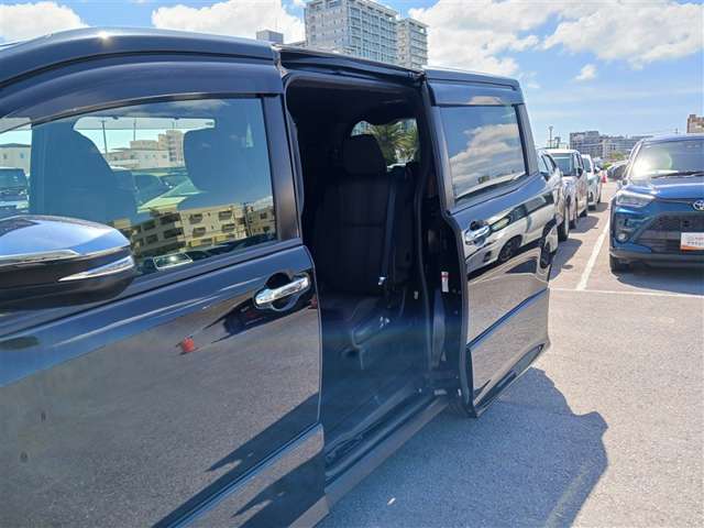 トヨタ ヴォクシー