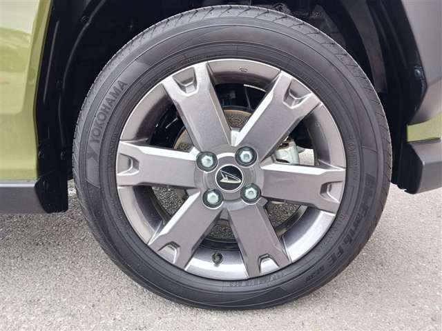 ダイハツ タフト