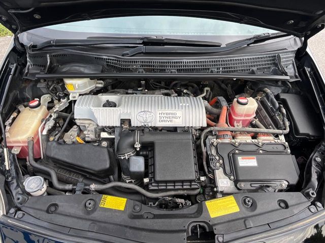 トヨタ プリウス