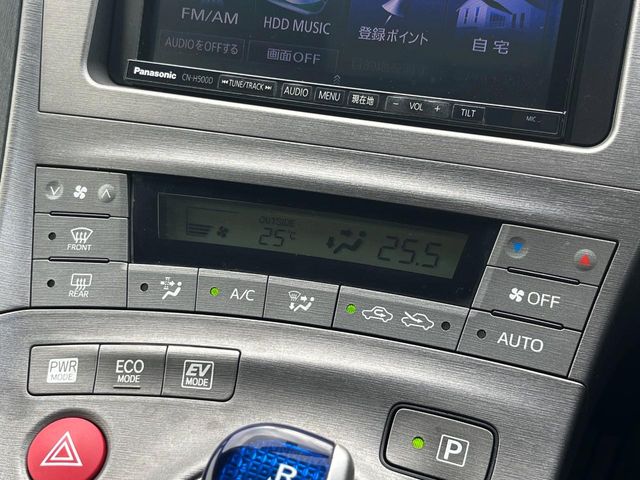 トヨタ プリウス