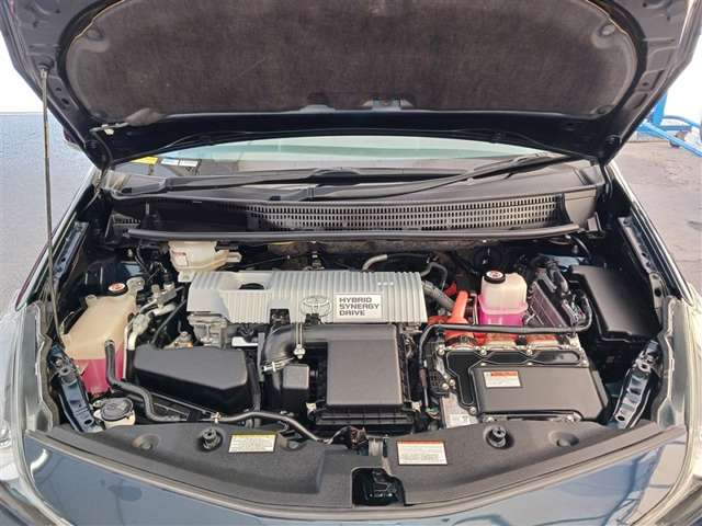 トヨタ プリウスα