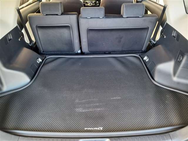 トヨタ プリウスα