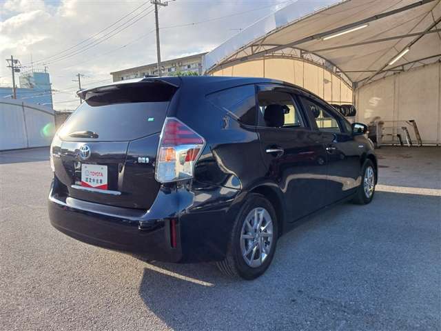 トヨタ プリウスα