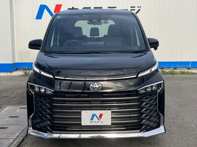 トヨタ ヴォクシー