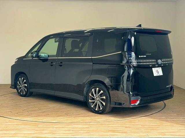 トヨタ ヴォクシー