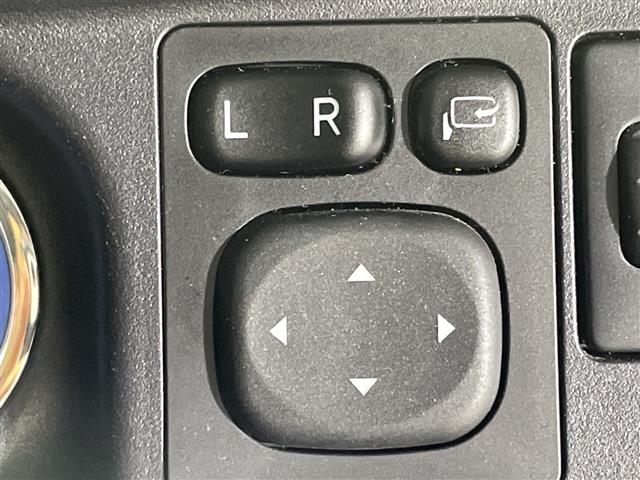 トヨタ アクア