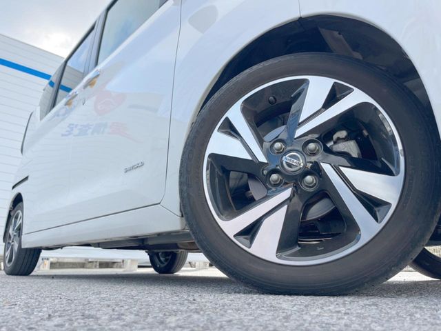 日産 ルークス