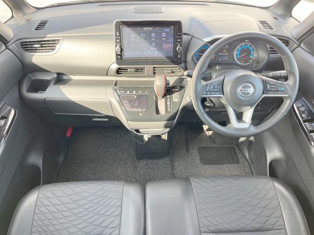 日産 ルークス