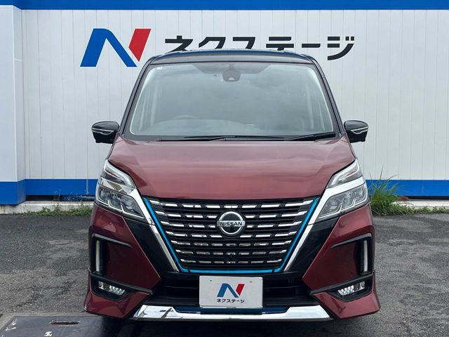 日産 セレナ
