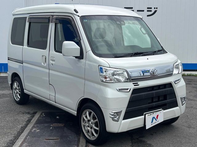 トヨタ ピクシスバン