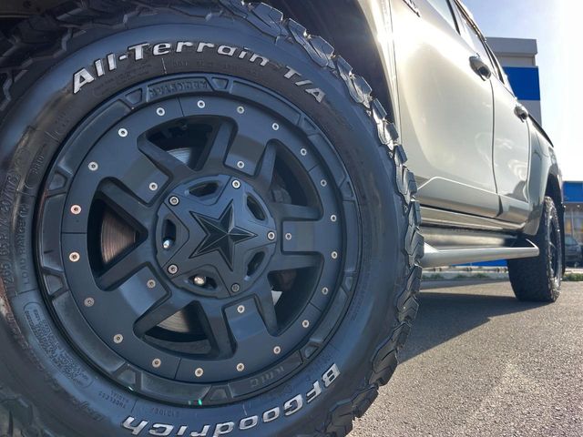 トヨタ ハイラックス