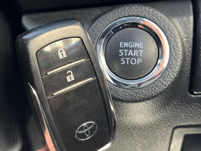 トヨタ ハイラックス