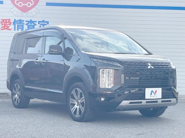 三菱 デリカD：5