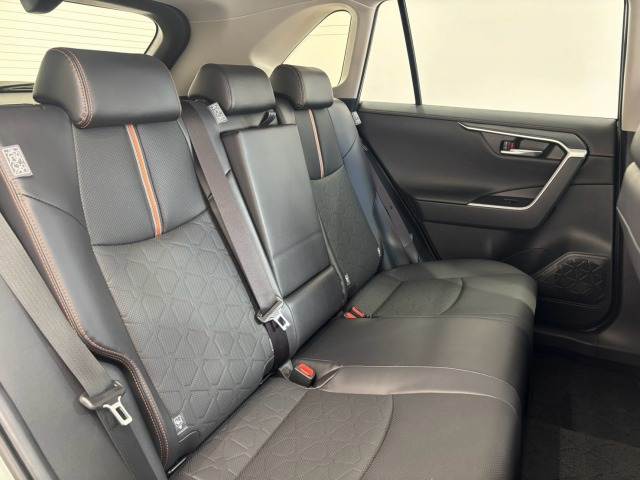 トヨタ RAV4
