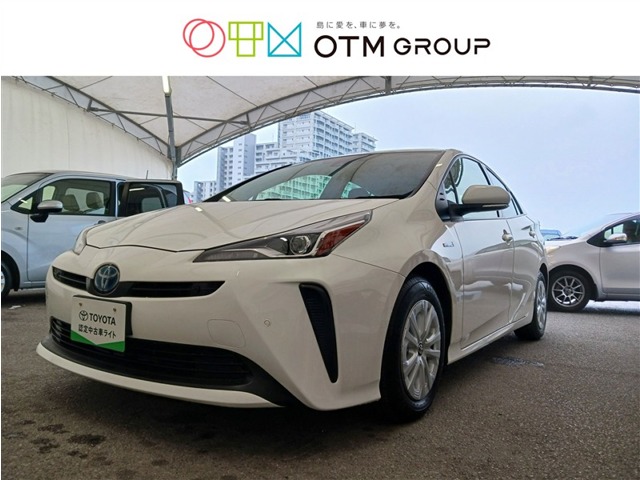 トヨタ プリウス