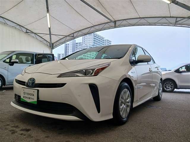 トヨタ プリウス