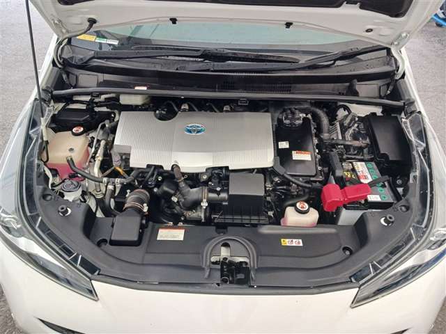 トヨタ プリウス