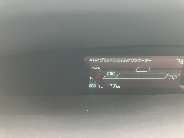 トヨタ プリウス