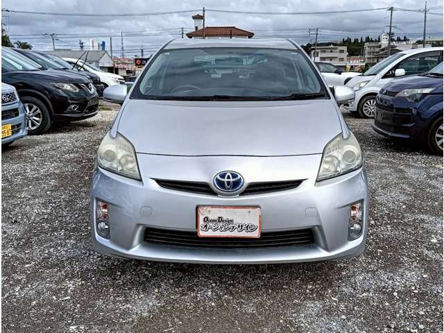 トヨタ プリウス