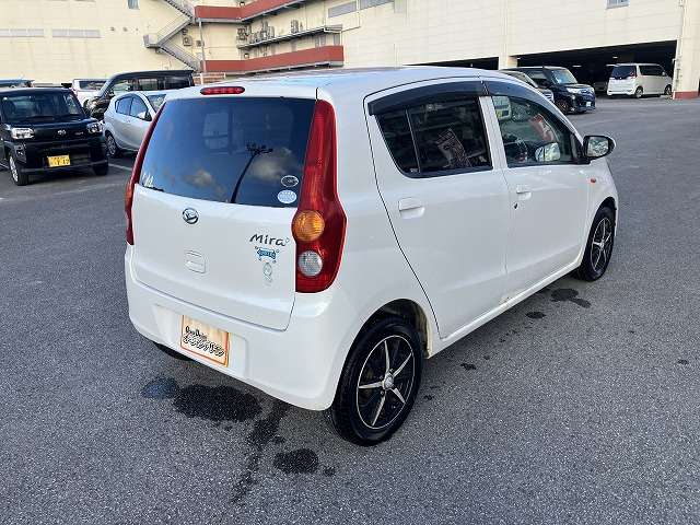 ダイハツ ミラ