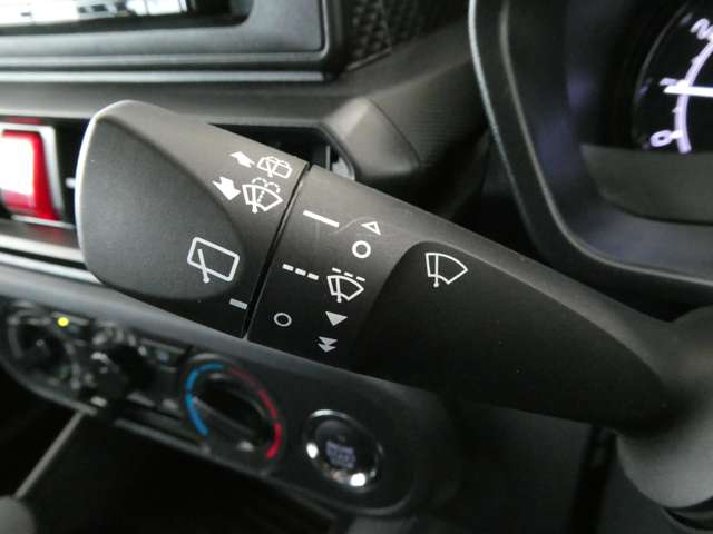 ダイハツ ロッキー