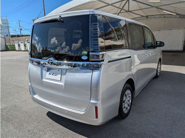 トヨタ ヴォクシー