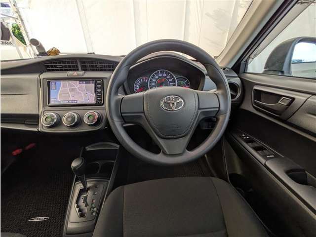 トヨタ カローラアクシオ