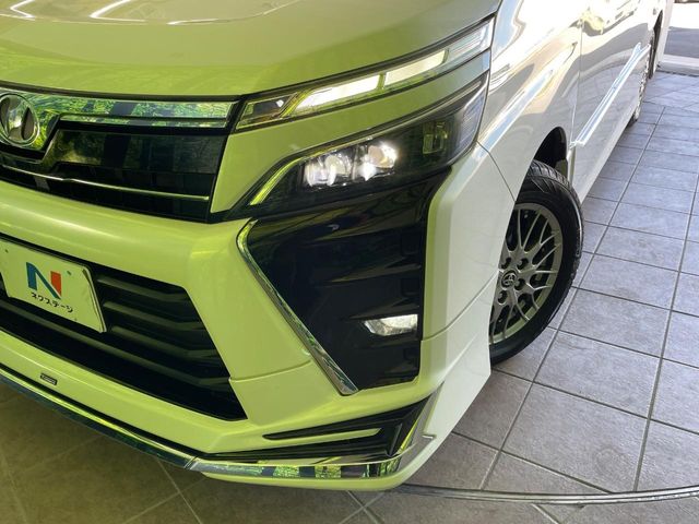 トヨタ ヴォクシー