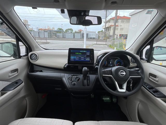 日産 デイズ