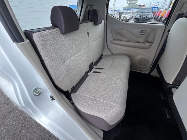 日産 デイズ